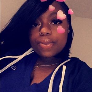 Meet your Posher, Deasia